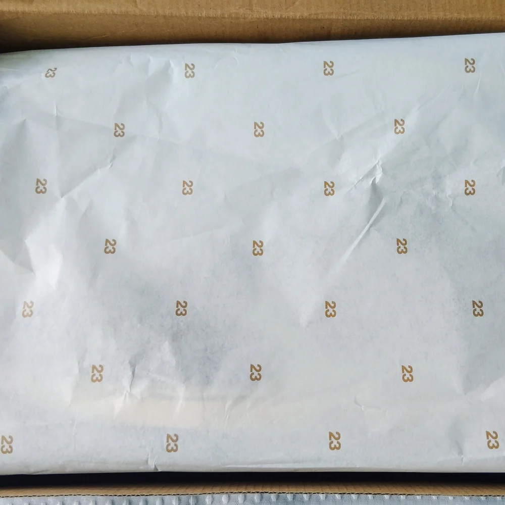 Air Jordon 1 Low Mens Size 10.5 - Picture 4 of 7